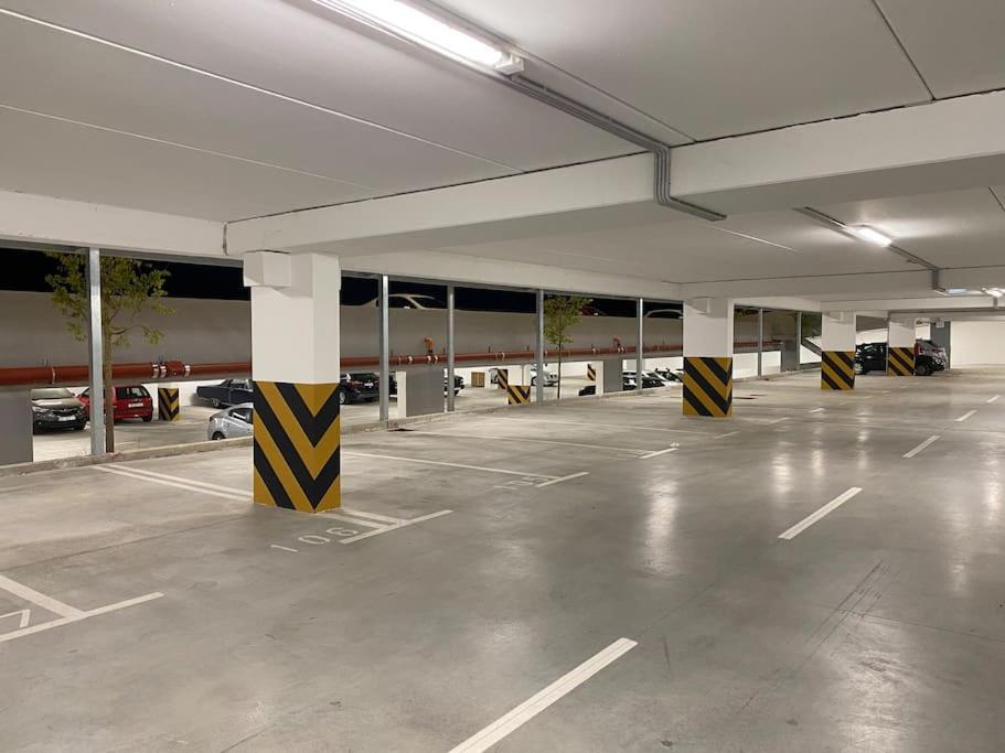 New Modern Apt Near Old Town - Private Parking Zadar Dış mekan fotoğraf
